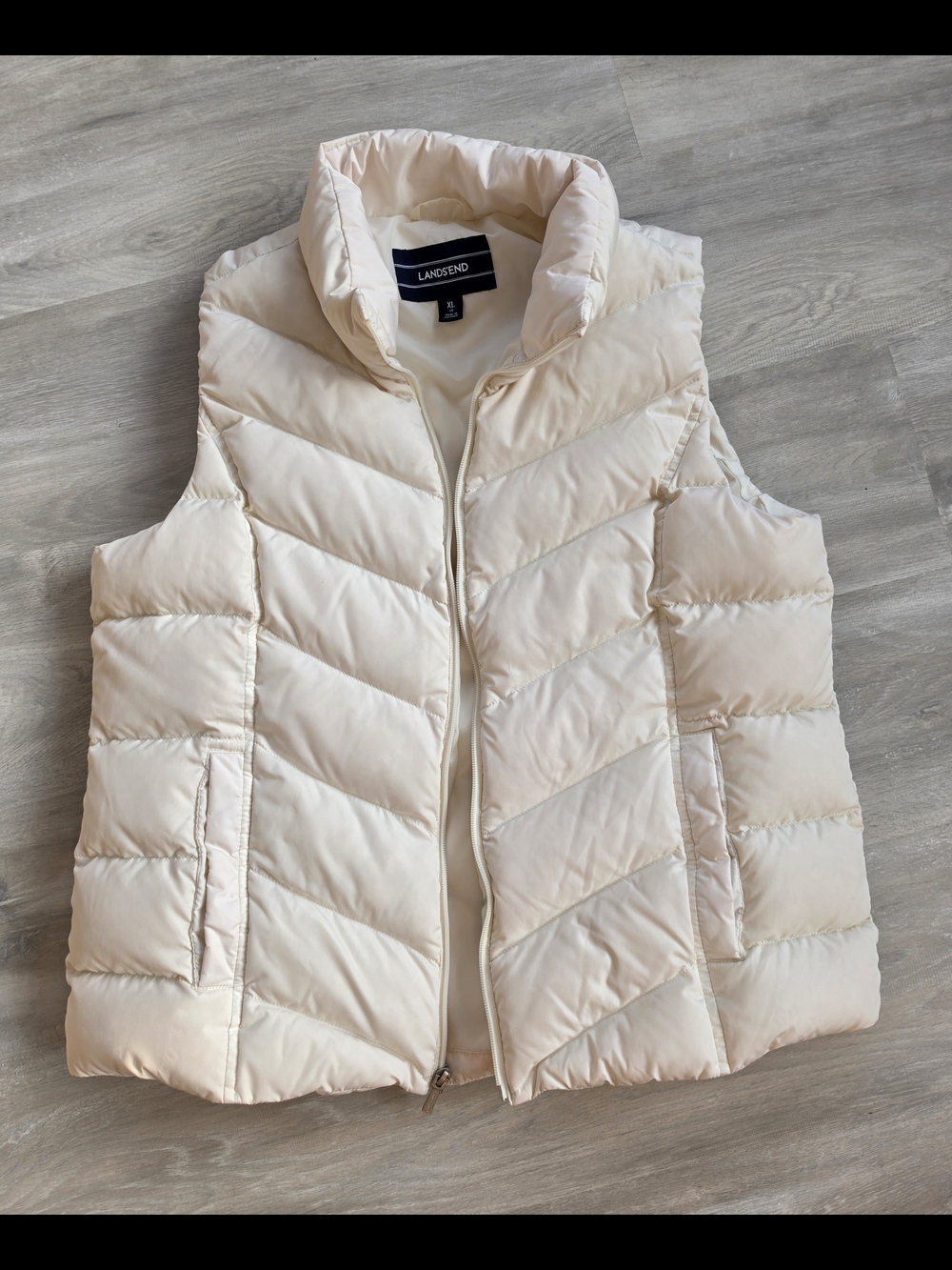 Lands' End Women's Cream Puffer Vest Sizs XL